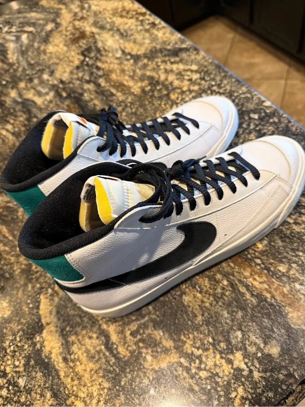 Nike Men's White High-Top Sneakers with Black Swoosh and Green Heel Tab (Custom)